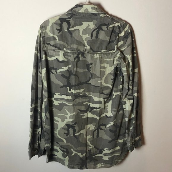 Forever 21 (M) camo denim jacket - Picture 2 of 4
